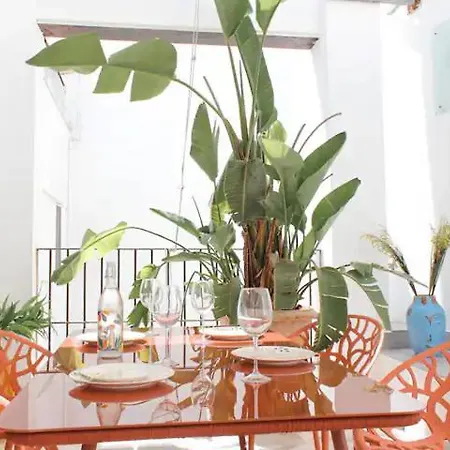 Unika Homes Alfalfa & Terrace Seville